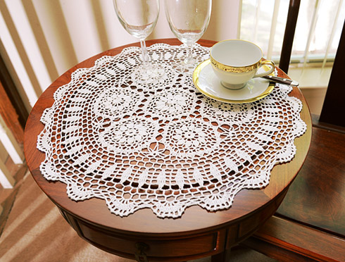 Crochet Round Doily. 18" Round. White color. (2 pieces)
